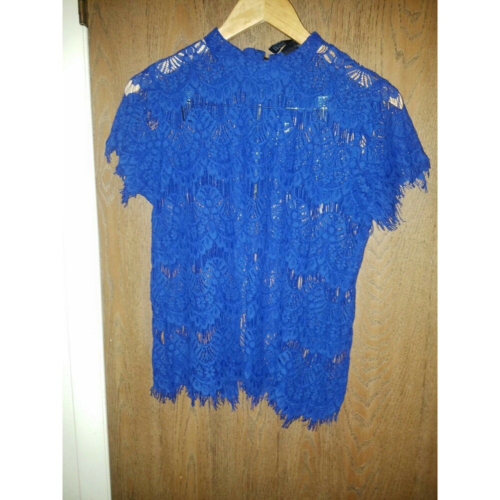 Juniors Short Sleeve Lace Top Royal Blue size Large